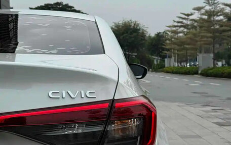 Honda Civic, 2021 год, 1 350 000 рублей, 19 фотография