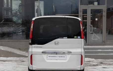 Honda Stepwgn IV, 2019 год, 1 870 000 рублей, 6 фотография