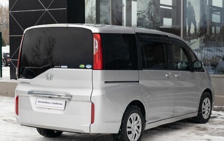 Honda Stepwgn IV, 2019 год, 1 870 000 рублей, 5 фотография