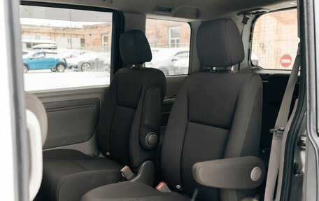 Honda Stepwgn IV, 2019 год, 1 870 000 рублей, 21 фотография