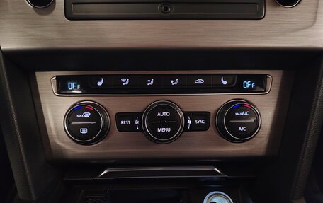 Volkswagen Passat B8 рестайлинг, 2017 год, 1 682 000 рублей, 14 фотография