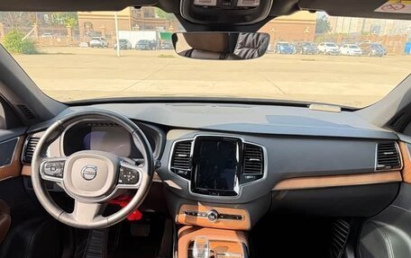 Volvo XC90 II рестайлинг, 2023 год, 6 376 686 рублей, 10 фотография