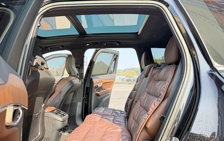 Volvo XC90 II рестайлинг, 2023 год, 6 376 686 рублей, 13 фотография