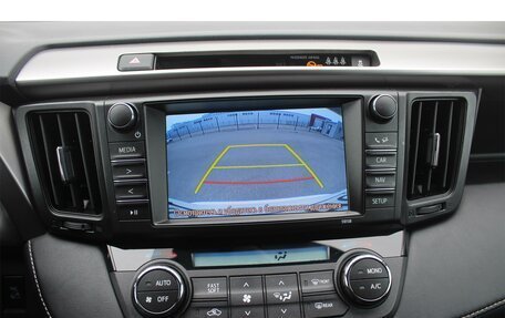 Toyota RAV4, 2016 год, 2 110 000 рублей, 21 фотография