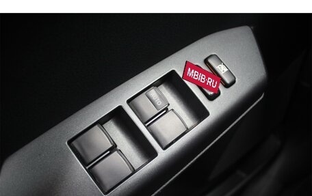 Toyota RAV4, 2016 год, 2 110 000 рублей, 24 фотография