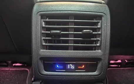 Volkswagen Golf VIII, 2022 год, 1 939 001 рублей, 14 фотография