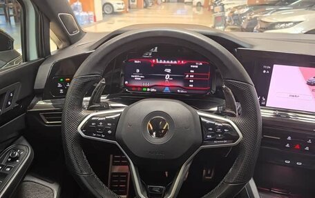 Volkswagen Golf VIII, 2022 год, 1 939 001 рублей, 16 фотография