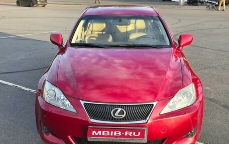 Lexus IS II рестайлинг 2, 2008 год, 1 200 000 рублей, 1 фотография