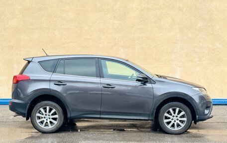 Toyota RAV4, 2013 год, 1 680 000 рублей, 7 фотография
