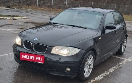 BMW 1 серия, 2006 год, 850 000 рублей, 8 фотография