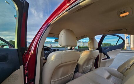 Lexus IS II рестайлинг 2, 2008 год, 1 200 000 рублей, 13 фотография