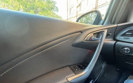 Opel Astra J, 2012 год, 1 130 000 рублей, 10 фотография