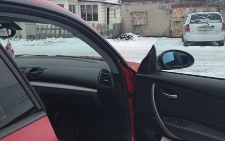 BMW 1 серия, 2008 год, 800 000 рублей, 10 фотография