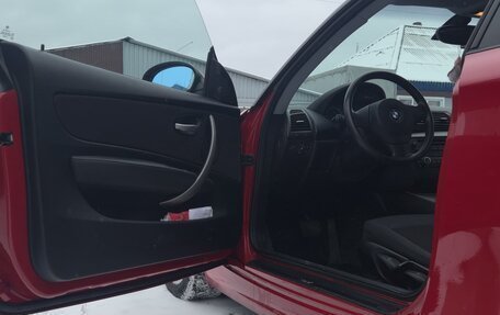 BMW 1 серия, 2008 год, 800 000 рублей, 9 фотография