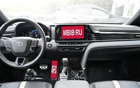 Toyota Camry, 2025 год, 6 300 000 рублей, 7 фотография