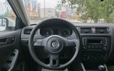 Volkswagen Jetta VI, 2014 год, 797 000 рублей, 12 фотография