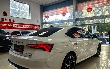 Skoda Octavia IV, 2022 год, 2 261 001 рублей, 3 фотография