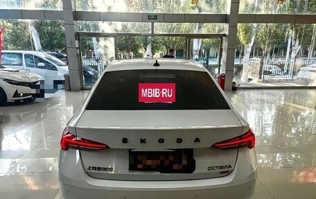 Skoda Octavia IV, 2022 год, 2 261 001 рублей, 6 фотография