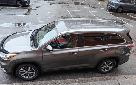 Toyota Highlander III, 2015 год, 2 500 000 рублей, 14 фотография