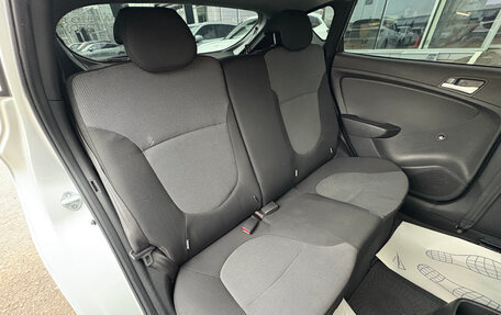 Hyundai Solaris II рестайлинг, 2011 год, 649 000 рублей, 17 фотография