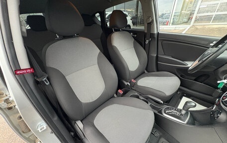 Hyundai Solaris II рестайлинг, 2011 год, 649 000 рублей, 14 фотография