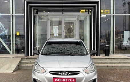 Hyundai Solaris II рестайлинг, 2011 год, 649 000 рублей, 2 фотография