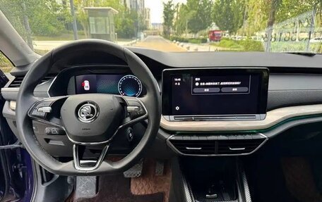 Skoda Octavia IV, 2022 год, 2 300 000 рублей, 7 фотография