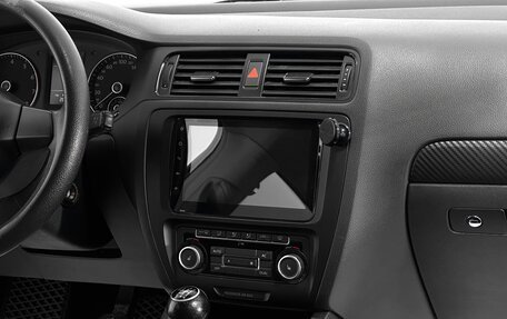 Volkswagen Jetta VI, 2011 год, 1 049 000 рублей, 9 фотография