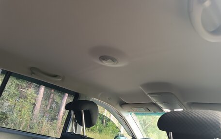 SsangYong Kyron I, 2012 год, 950 000 рублей, 16 фотография