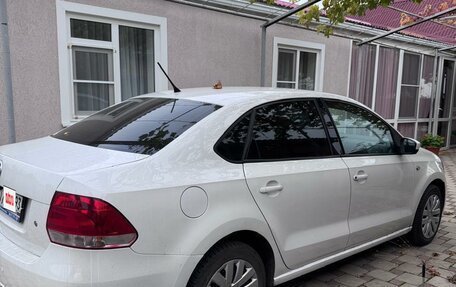 Volkswagen Polo VI (EU Market), 2013 год, 730 000 рублей, 4 фотография