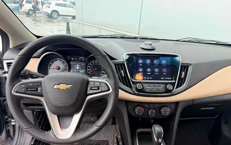 Chevrolet Monza, 2021 год, 950 000 рублей, 9 фотография