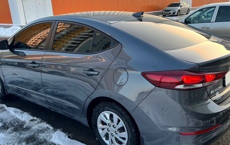 Hyundai Elantra VI рестайлинг, 2018 год, 1 450 000 рублей, 2 фотография