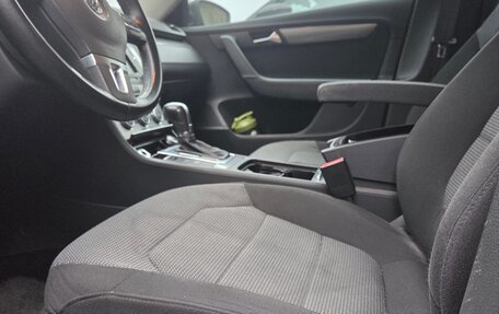 Volkswagen Passat B7, 2012 год, 1 034 000 рублей, 14 фотография