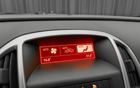 Opel Astra J, 2011 год, 760 000 рублей, 19 фотография