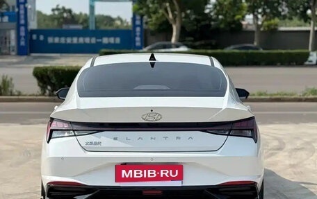 Hyundai Elantra, 2021 год, 1 080 000 рублей, 5 фотография