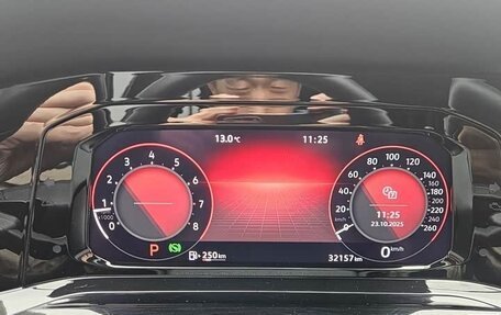 Volkswagen Golf VIII, 2022 год, 2 020 000 рублей, 16 фотография