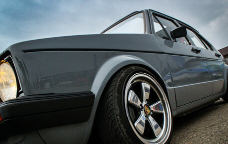 Volkswagen Golf VI, 1982 год, 750 000 рублей, 6 фотография