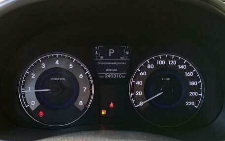 Hyundai Solaris II рестайлинг, 2011 год, 509 000 рублей, 17 фотография