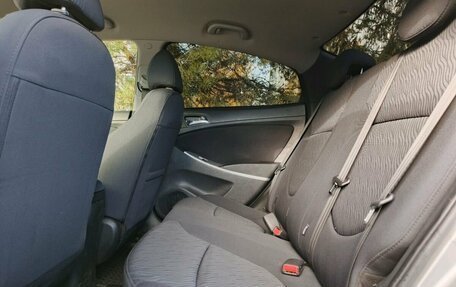 Hyundai Solaris II рестайлинг, 2011 год, 509 000 рублей, 27 фотография