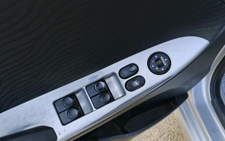 Hyundai Solaris II рестайлинг, 2011 год, 509 000 рублей, 19 фотография