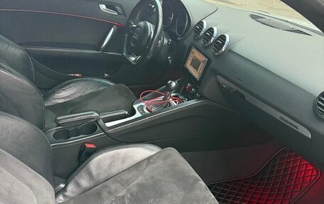 Audi TTS, 2008 год, 1 900 000 рублей, 13 фотография