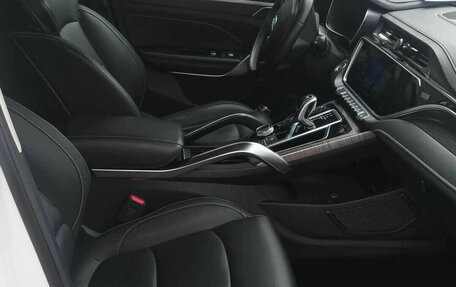 Geely Atlas, 2023 год, 1 575 000 рублей, 12 фотография