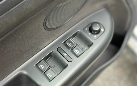 Volkswagen Golf Plus II, 2011 год, 519 000 рублей, 21 фотография