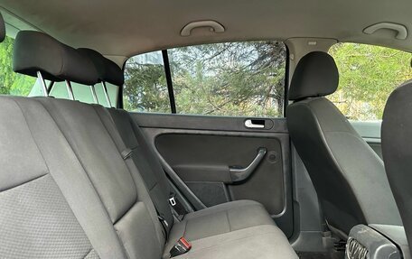 Volkswagen Golf Plus II, 2011 год, 519 000 рублей, 27 фотография