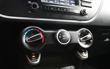 KIA Rio IV, 2017 год, 1 339 000 рублей, 15 фотография