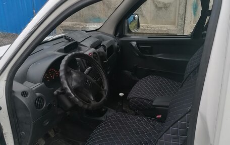 Peugeot Partner II рестайлинг 2, 2010 год, 300 000 рублей, 3 фотография