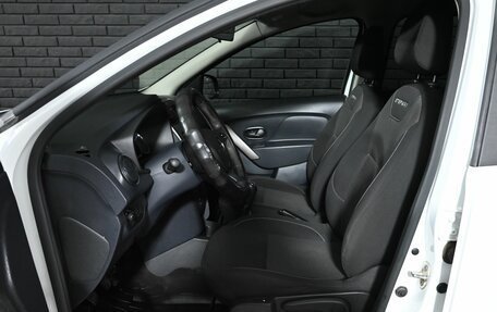 Renault Sandero II рестайлинг, 2019 год, 1 380 000 рублей, 13 фотография