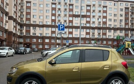 Renault Sandero II рестайлинг, 2016 год, 980 000 рублей, 2 фотография