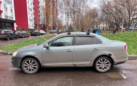 Volkswagen Jetta VI, 2006 год, 280 000 рублей, 2 фотография