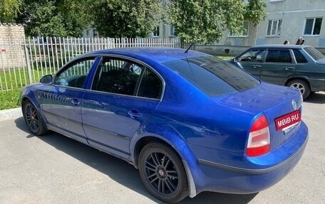 Skoda Superb III рестайлинг, 2007 год, 530 000 рублей, 3 фотография
